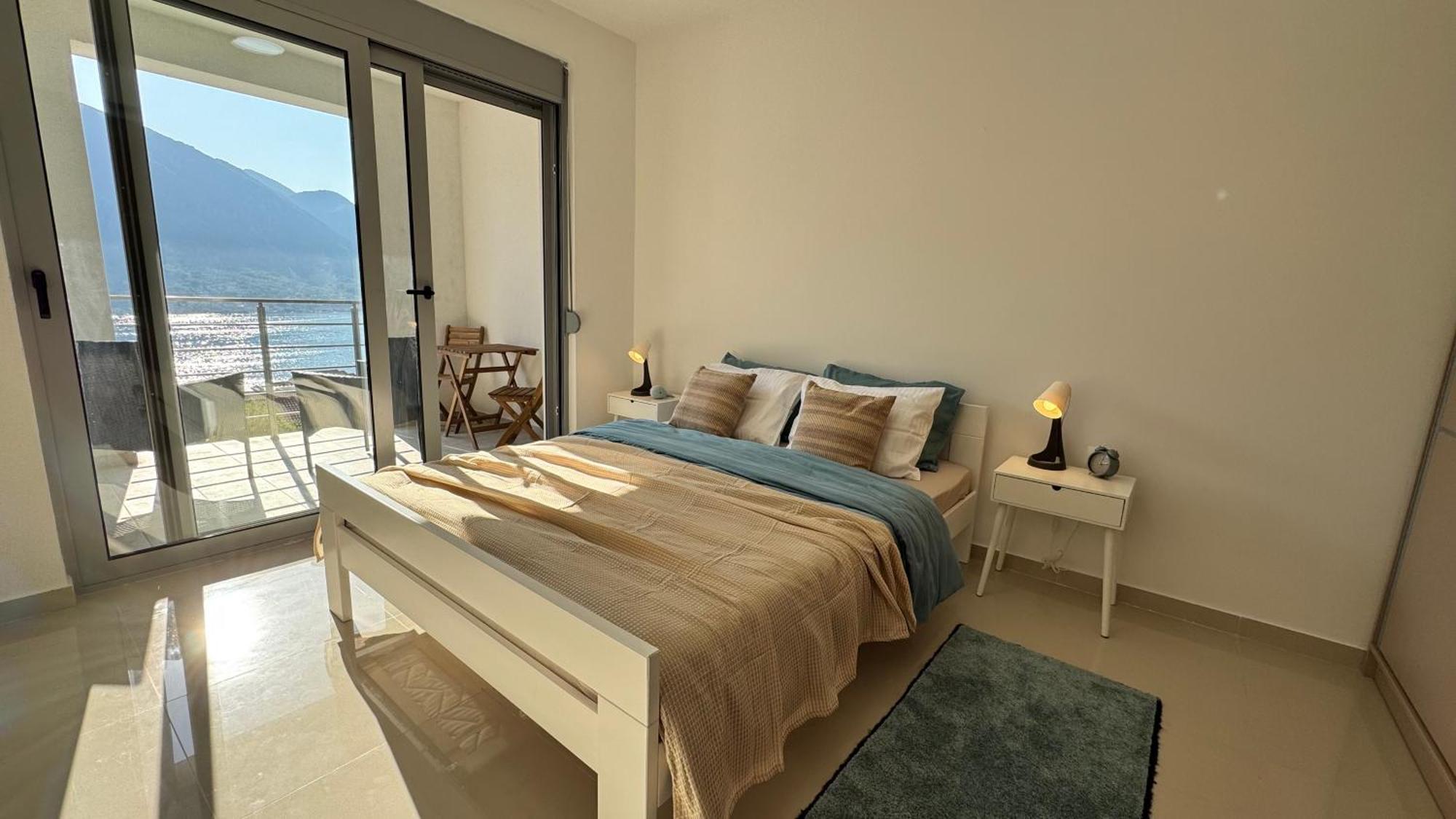 2montenegro Vista 科托尔
